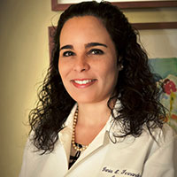 Vania E. Fernandez, M.D. - Orthopedic & Spine Injuries